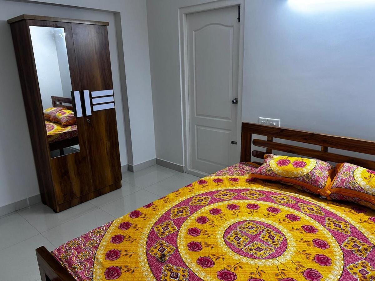 Apartment 2-3 Bhk Furnished Flat With Amenities *