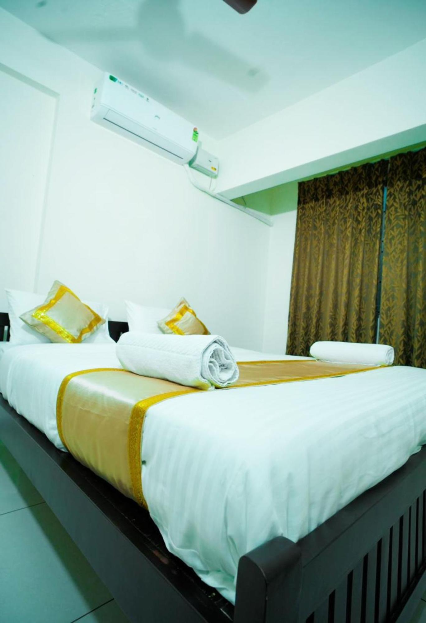 Apartment Esha - *
