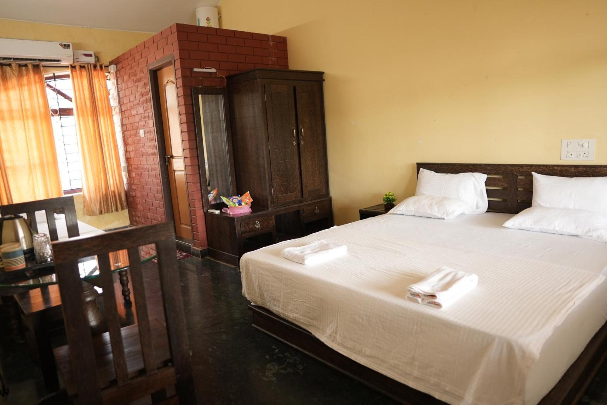 Hotel Manasa Water Park And