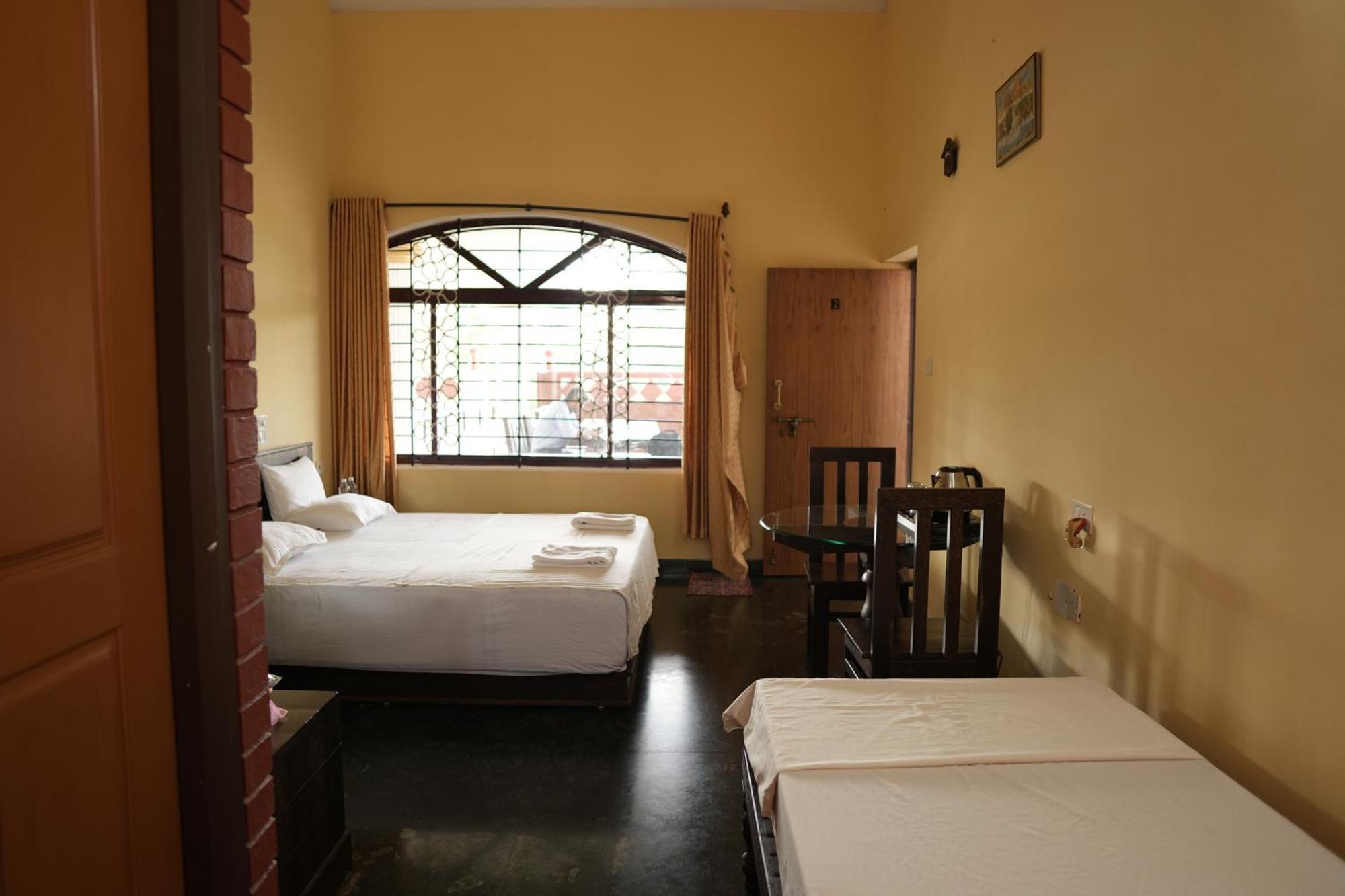 Hotel Manasa Water Park And