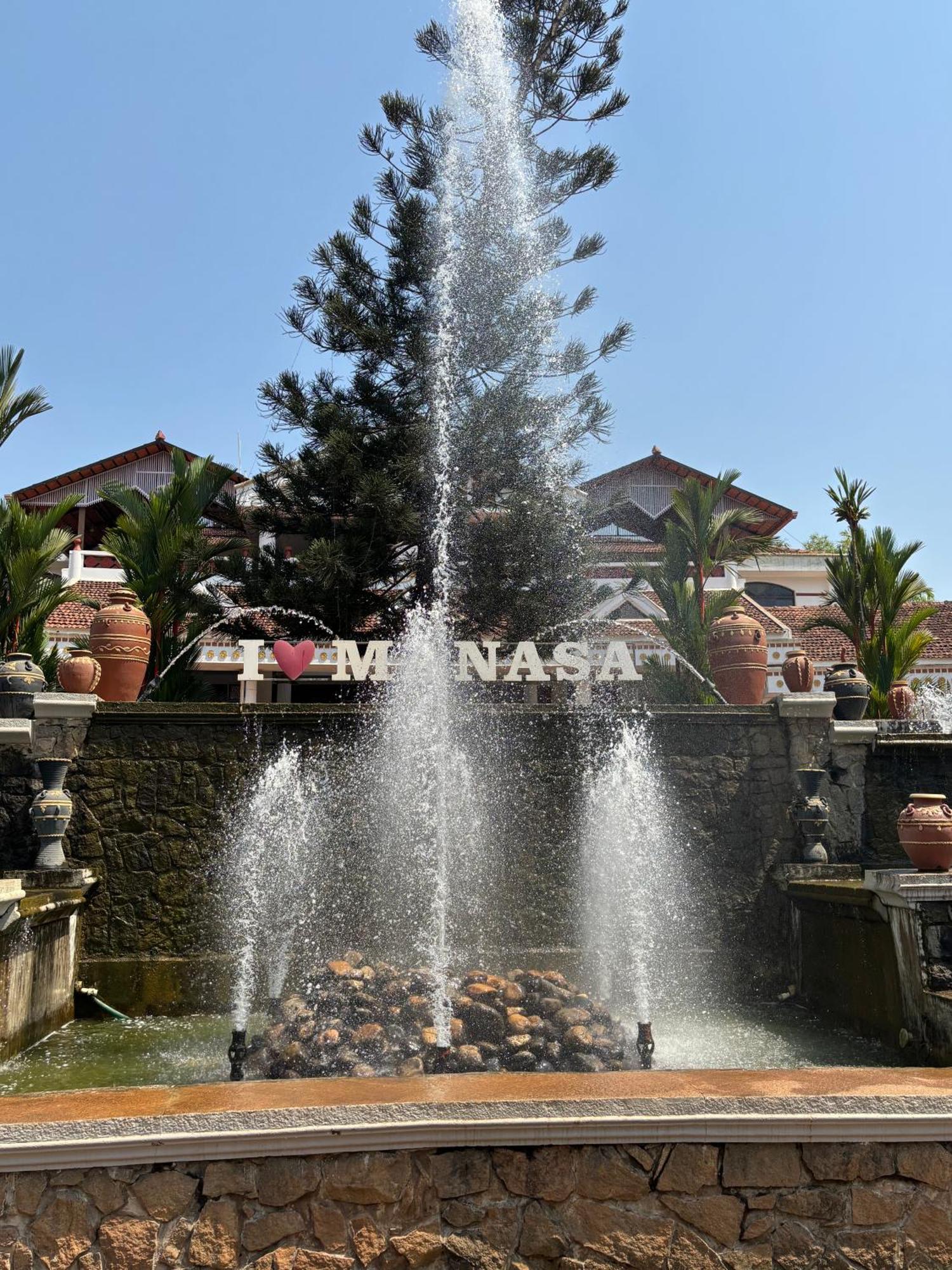 Hotel Manasa Water Park And