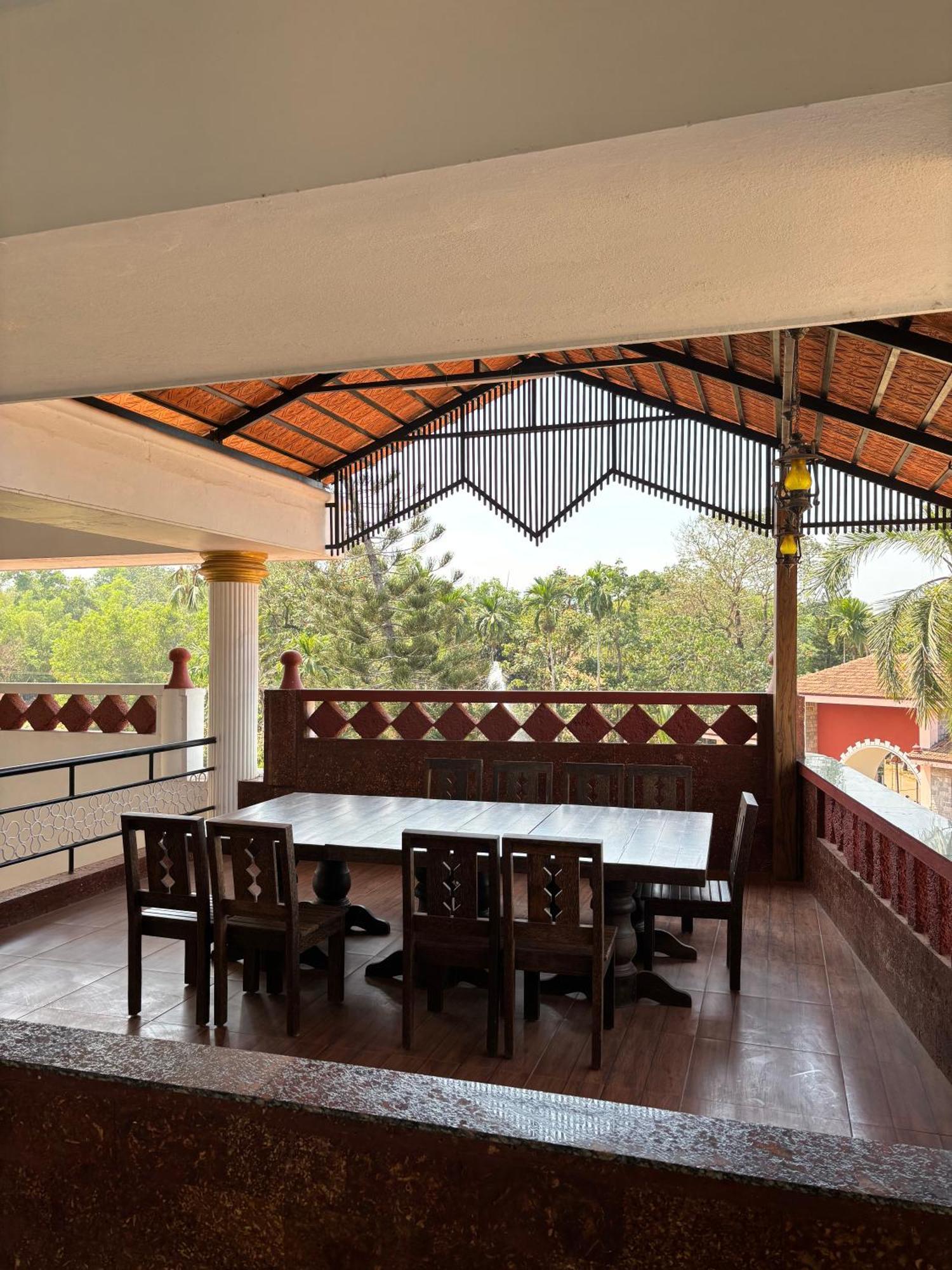 Hotel Manasa Water Park And Mangalore