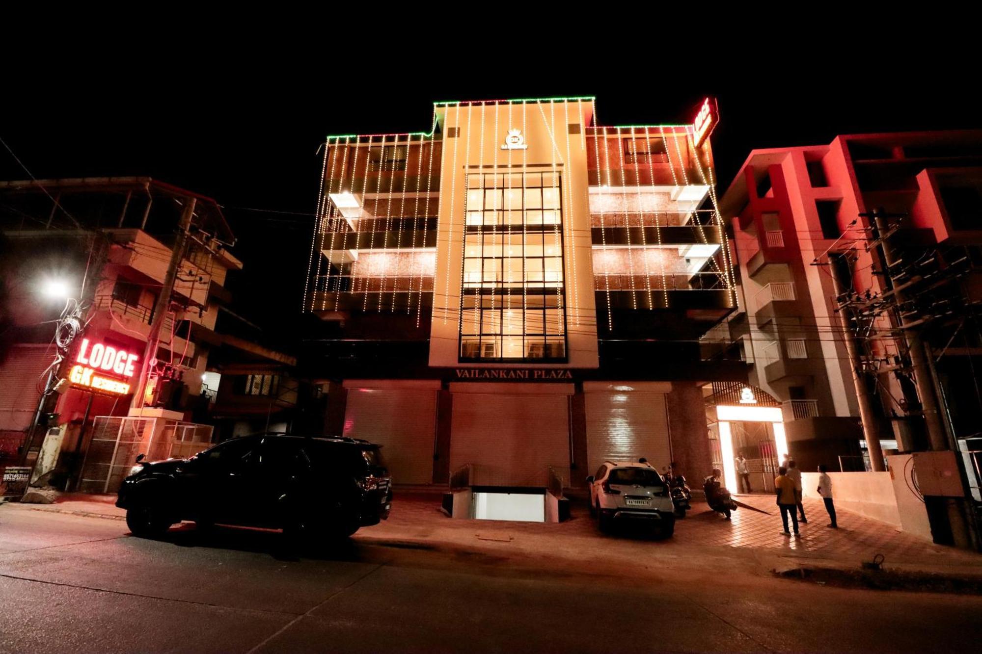 Hotel G K Residency Mangalore