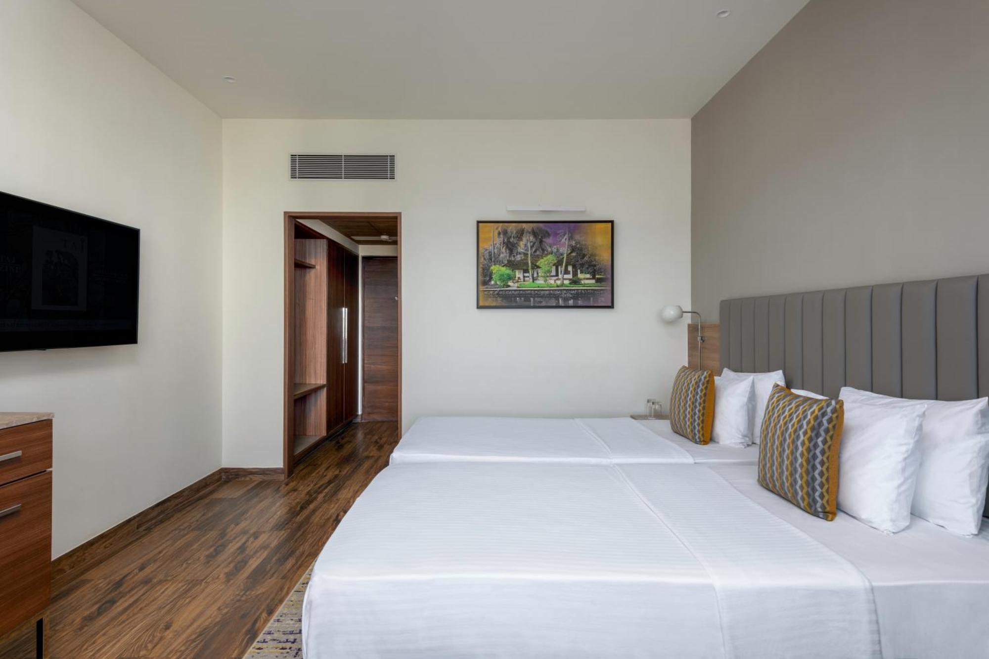 Vivanta Oldport Road - Formerly Known As Taj Manjarun