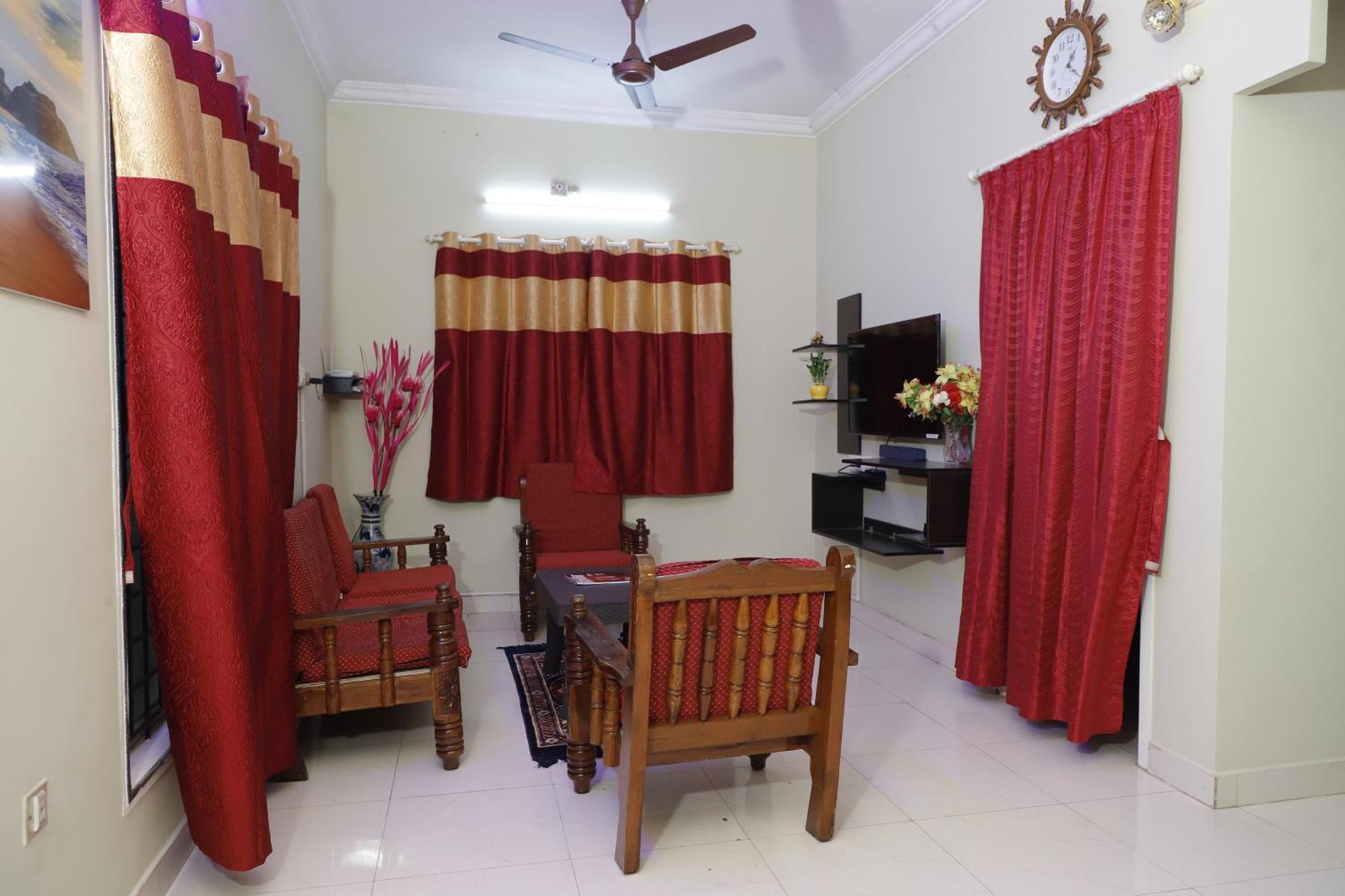 Holiday home Party Friendly Homestay In *
