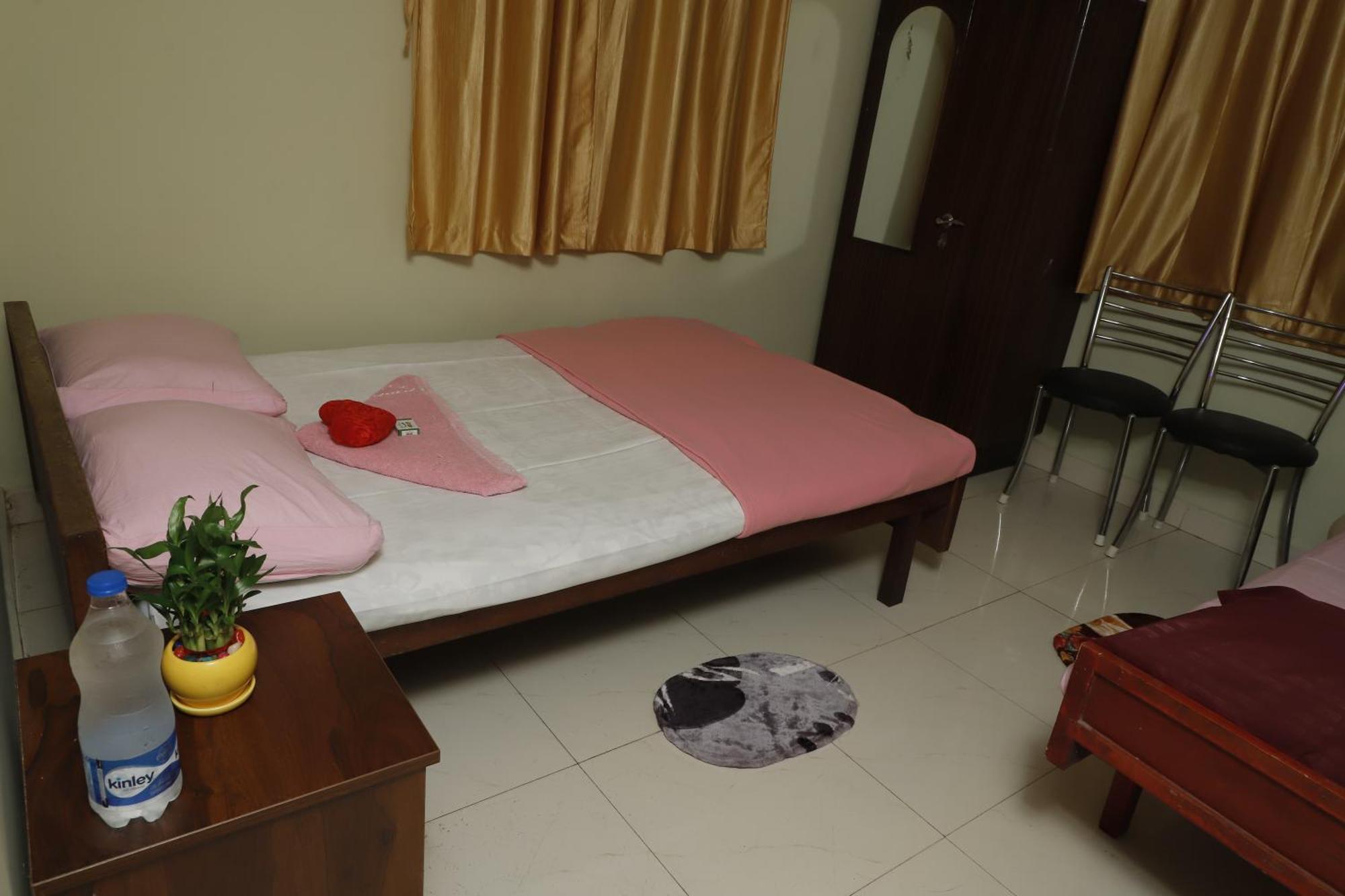 Party Friendly Homestay In Holiday home Mangalore