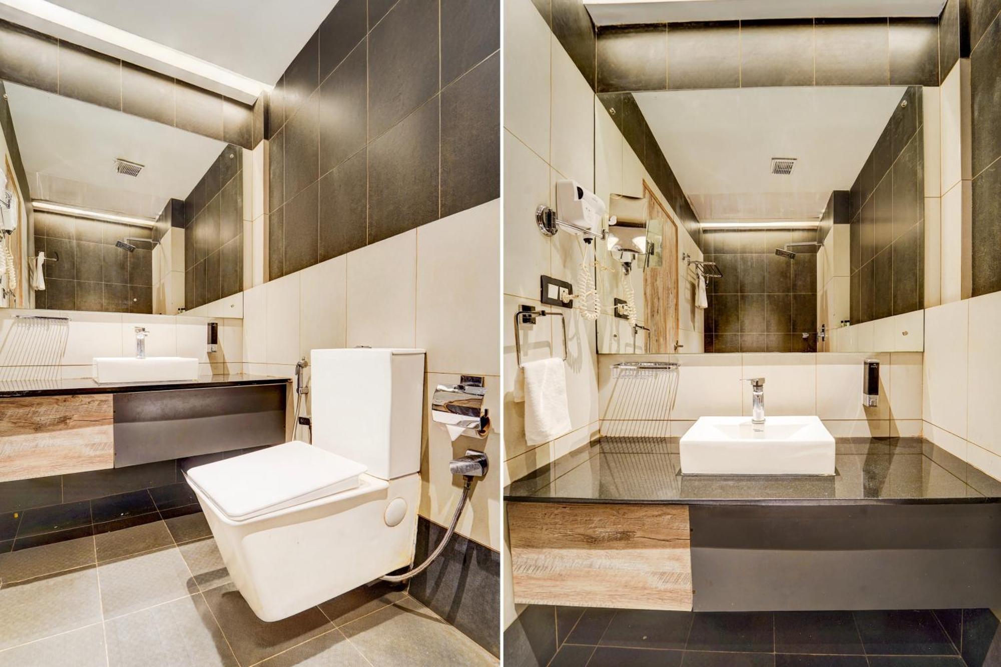 Super Townhouse Oak Hotel Mangalore