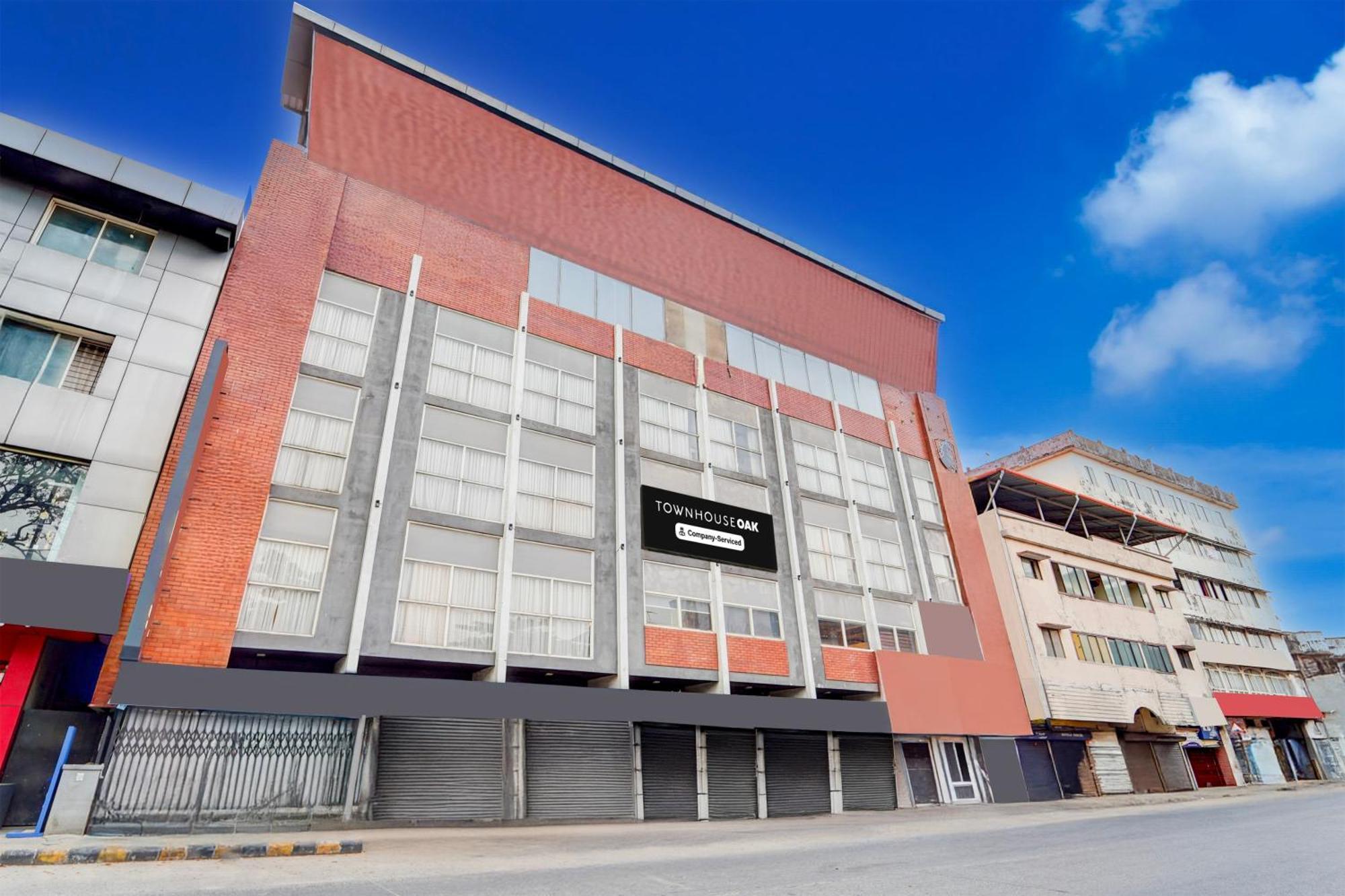 Hotel Super Townhouse Oak 3*