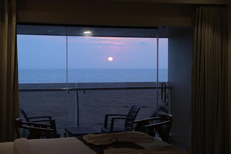 Palm Breeze * Mangalore