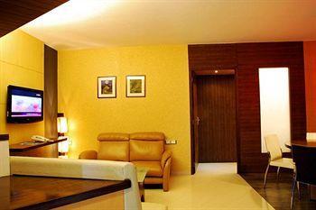 Hotel Goldfinch 4*