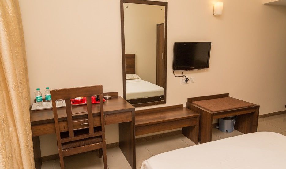 Hotel Suman Residency