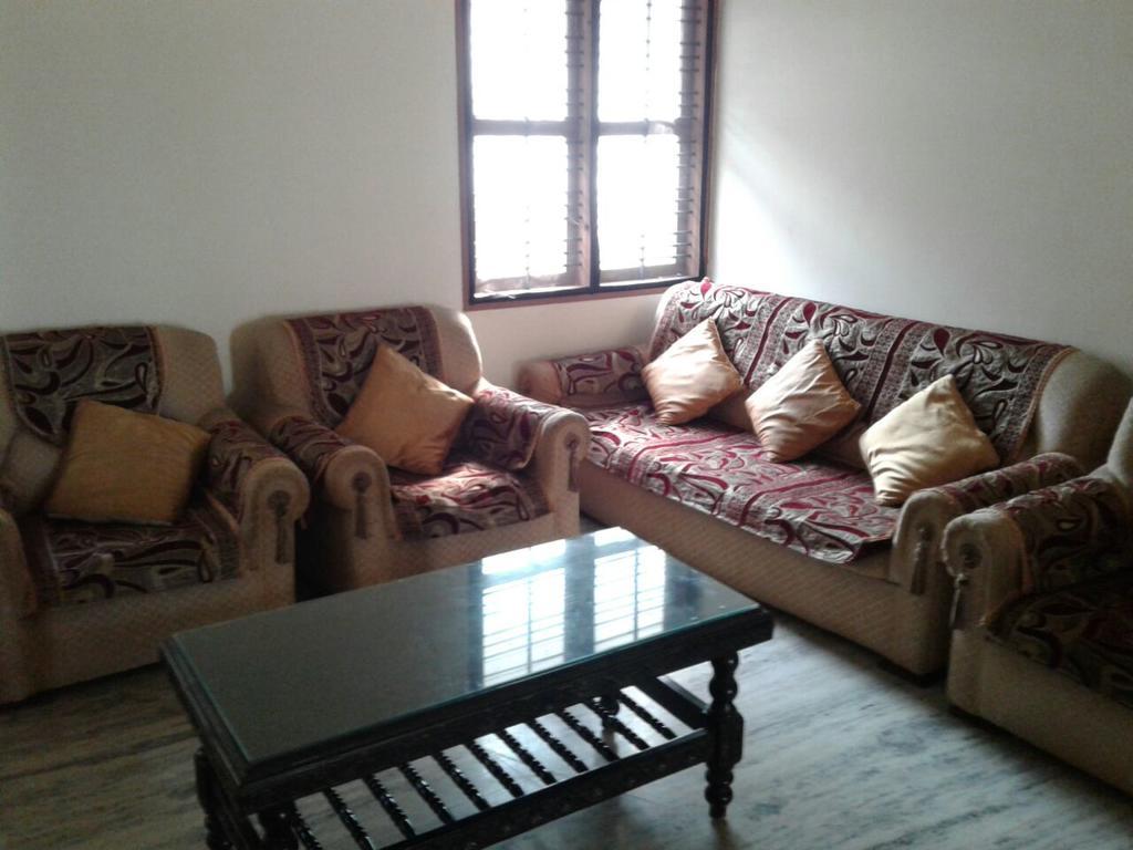 Nisarga Nirvana River House Guest house