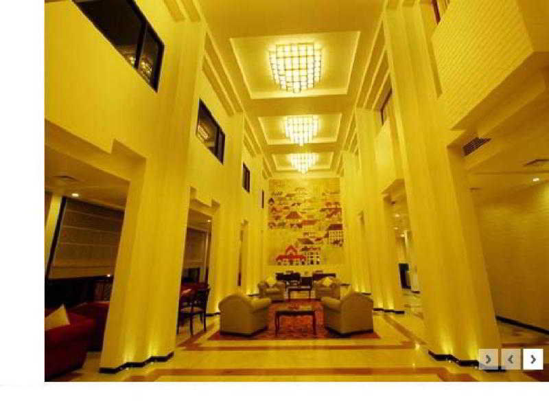 Vivanta Oldport Road - Formerly Known As Taj Manjarun 4*