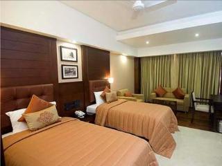Hotel The Ocean Pearl Mangalore