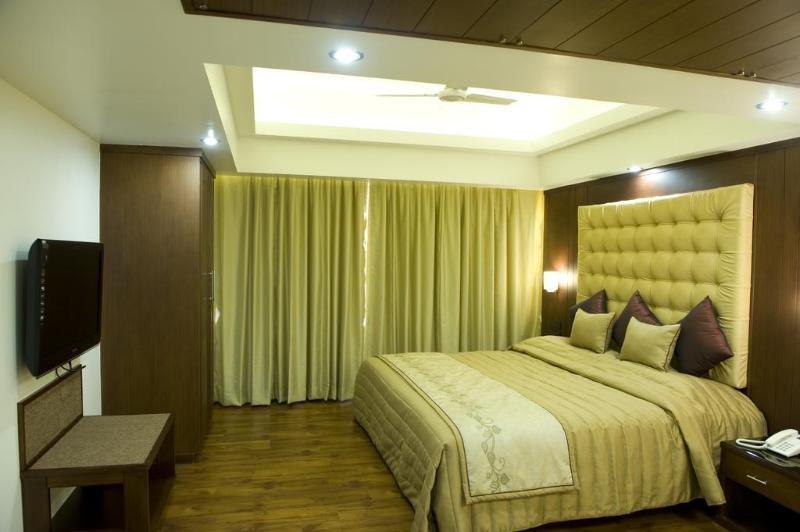 The Ocean Pearl 3* Mangalore
