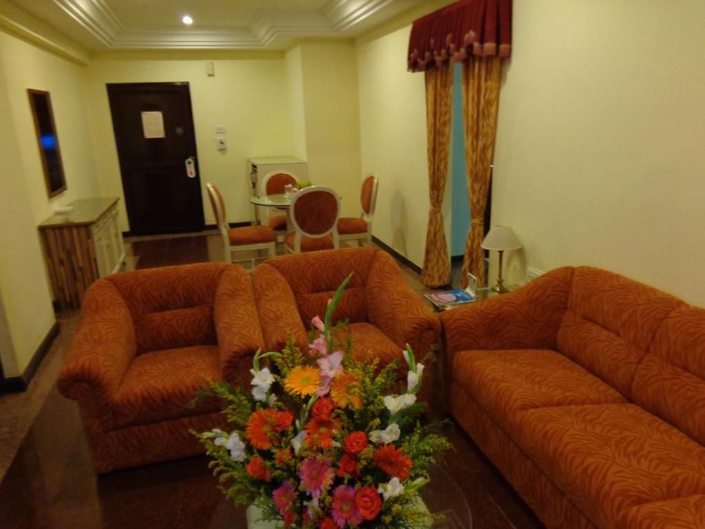 Poonja International 3*