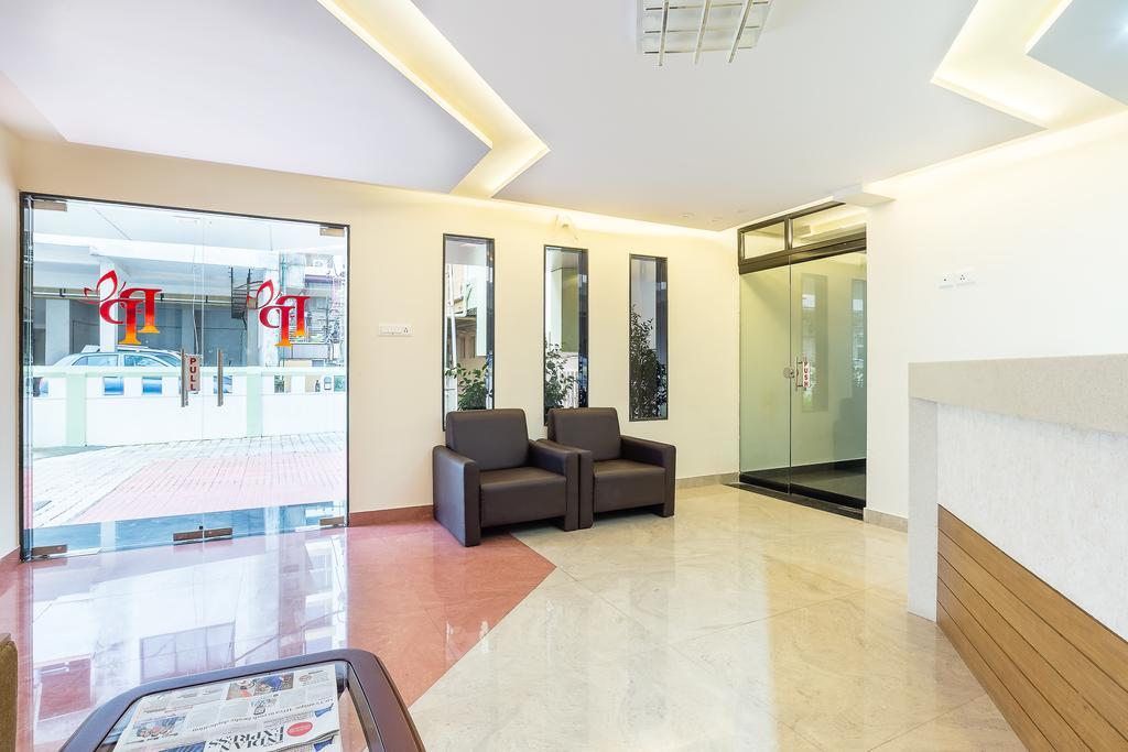 Treebo Pappilon Palace - Pvs Circle Hotel Mangalore