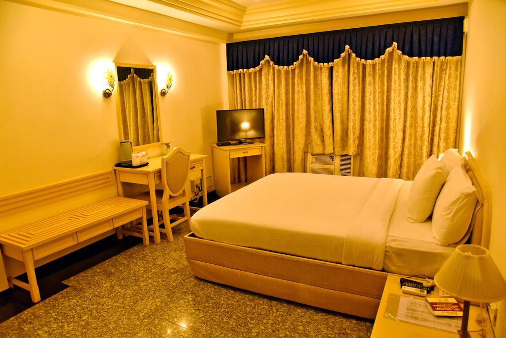 Poonja International Hotel Mangalore
