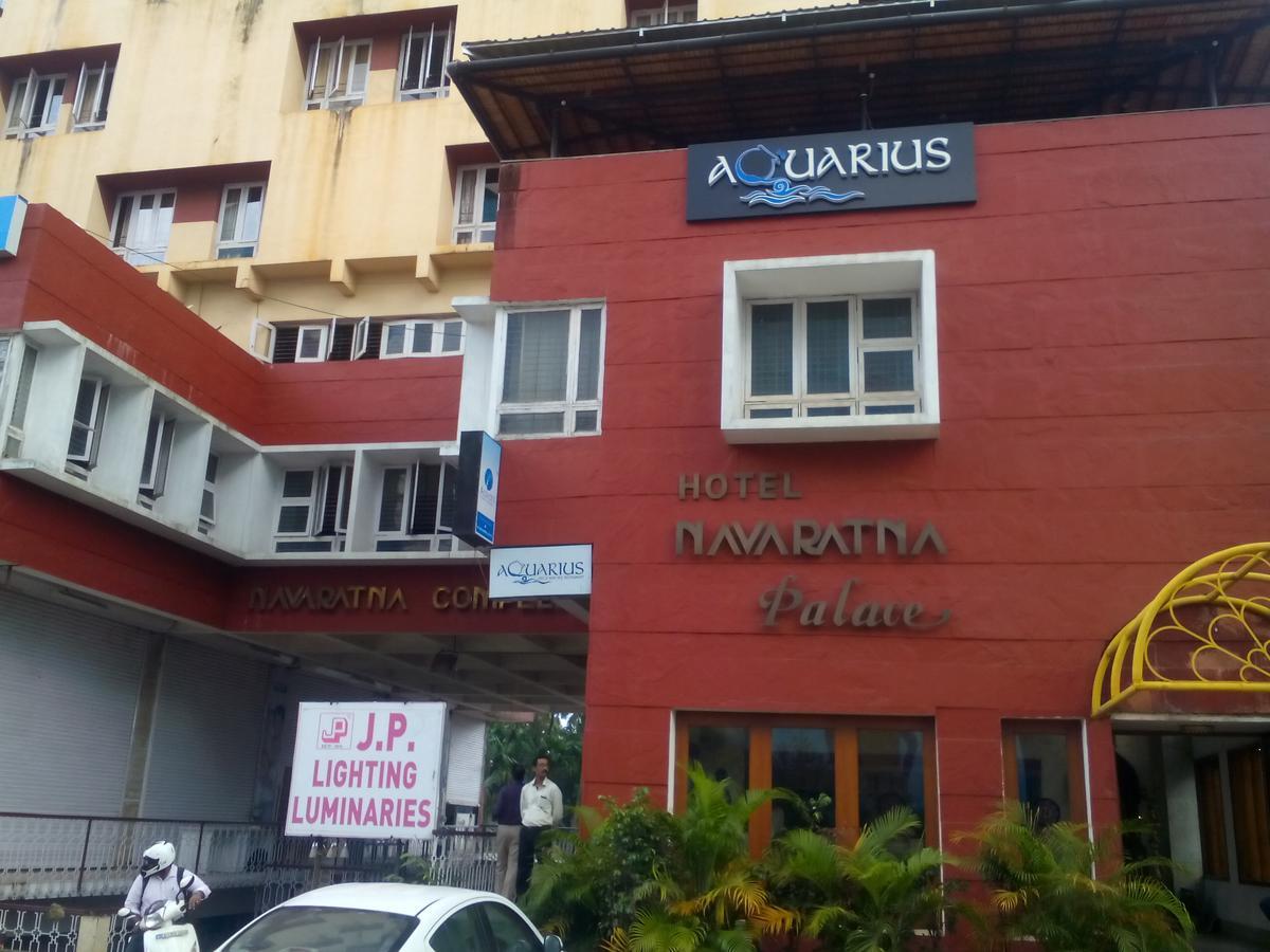 Navaratna Palace 3*