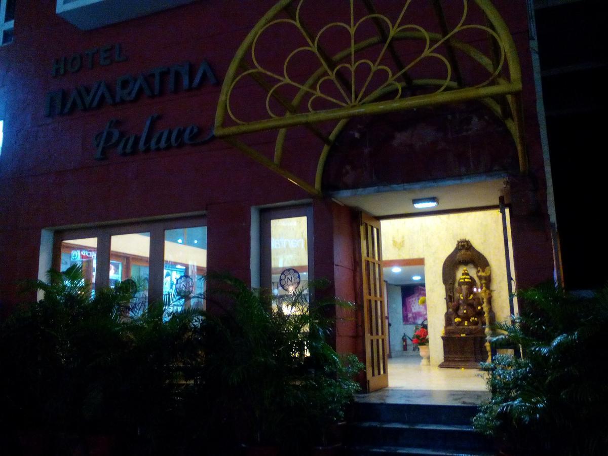 Hotel Navaratna Palace Mangalore