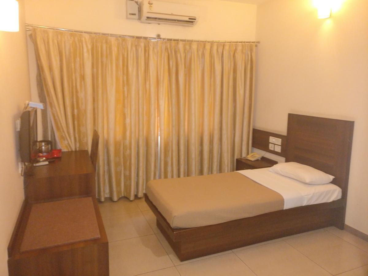 Suman Residency * Mangalore