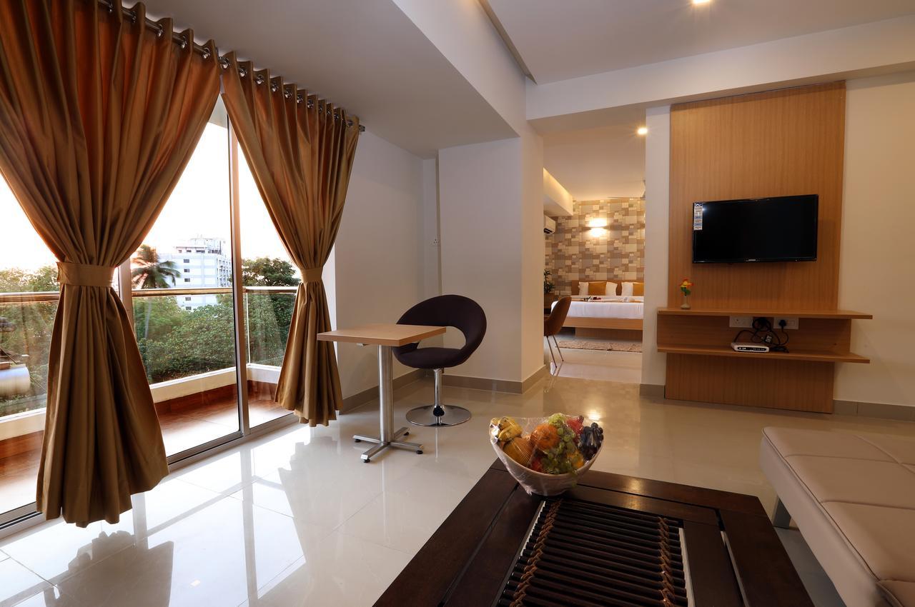 Grand Plaza Hotel