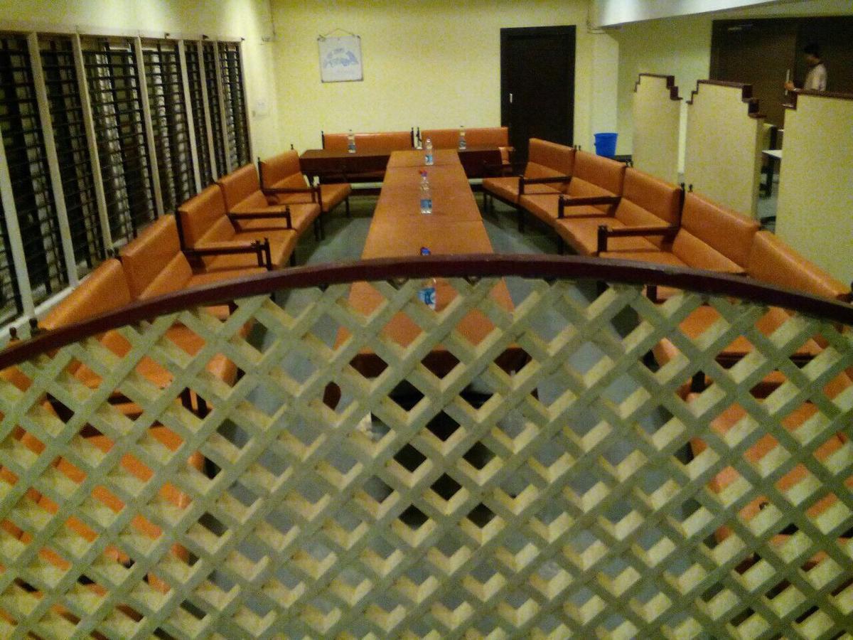 Hotel Navaratna Palace 3*