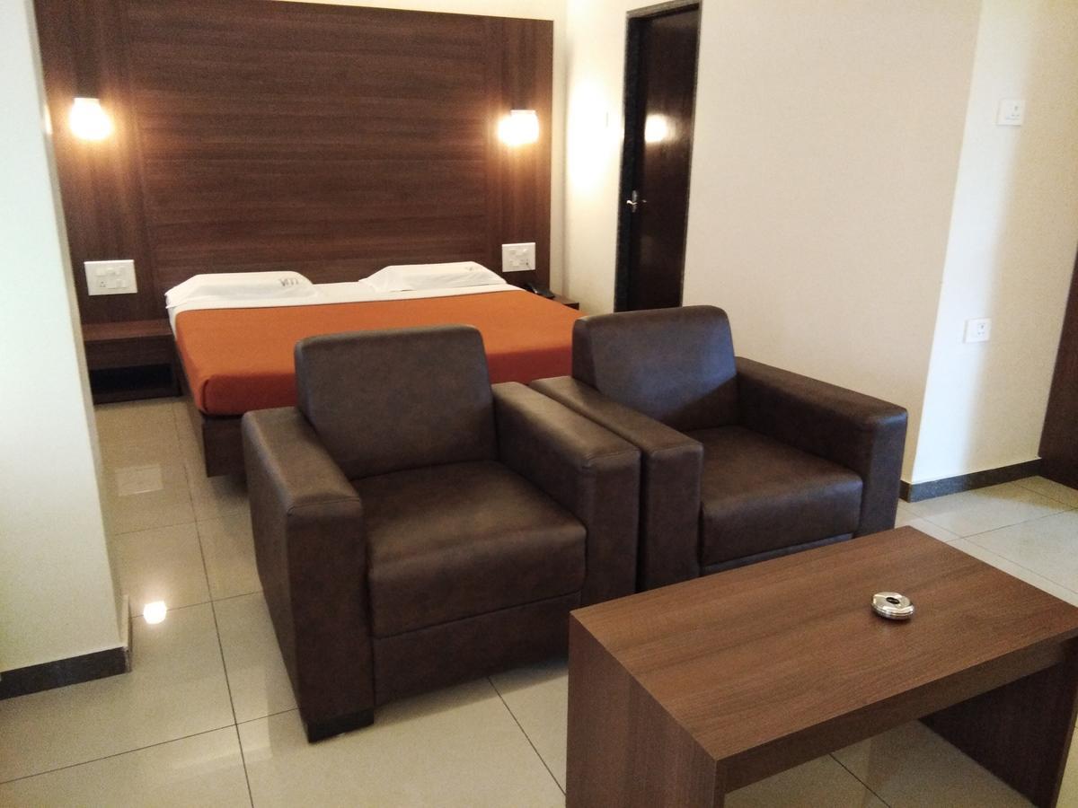 Vasanth Mahal Hotel Mangalore
