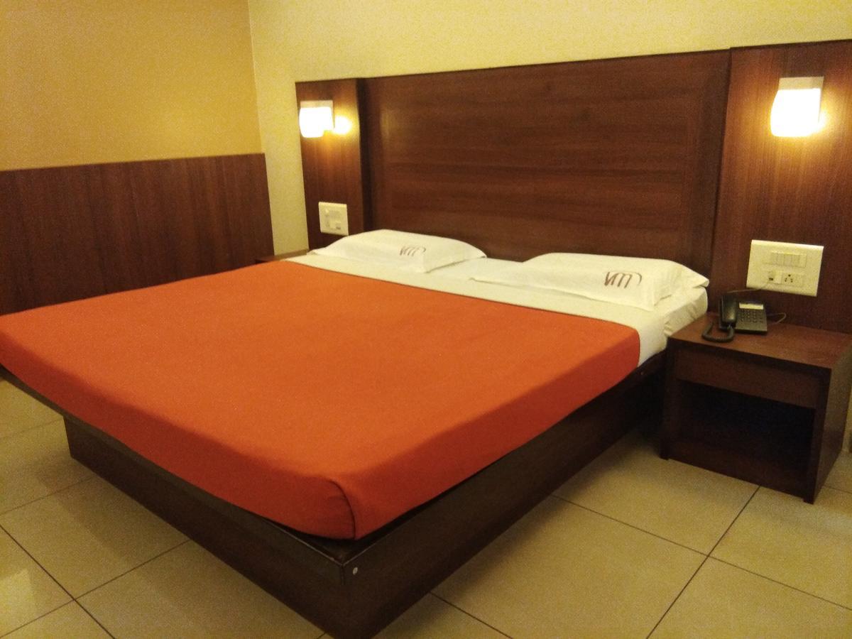 Vasanth Mahal Hotel