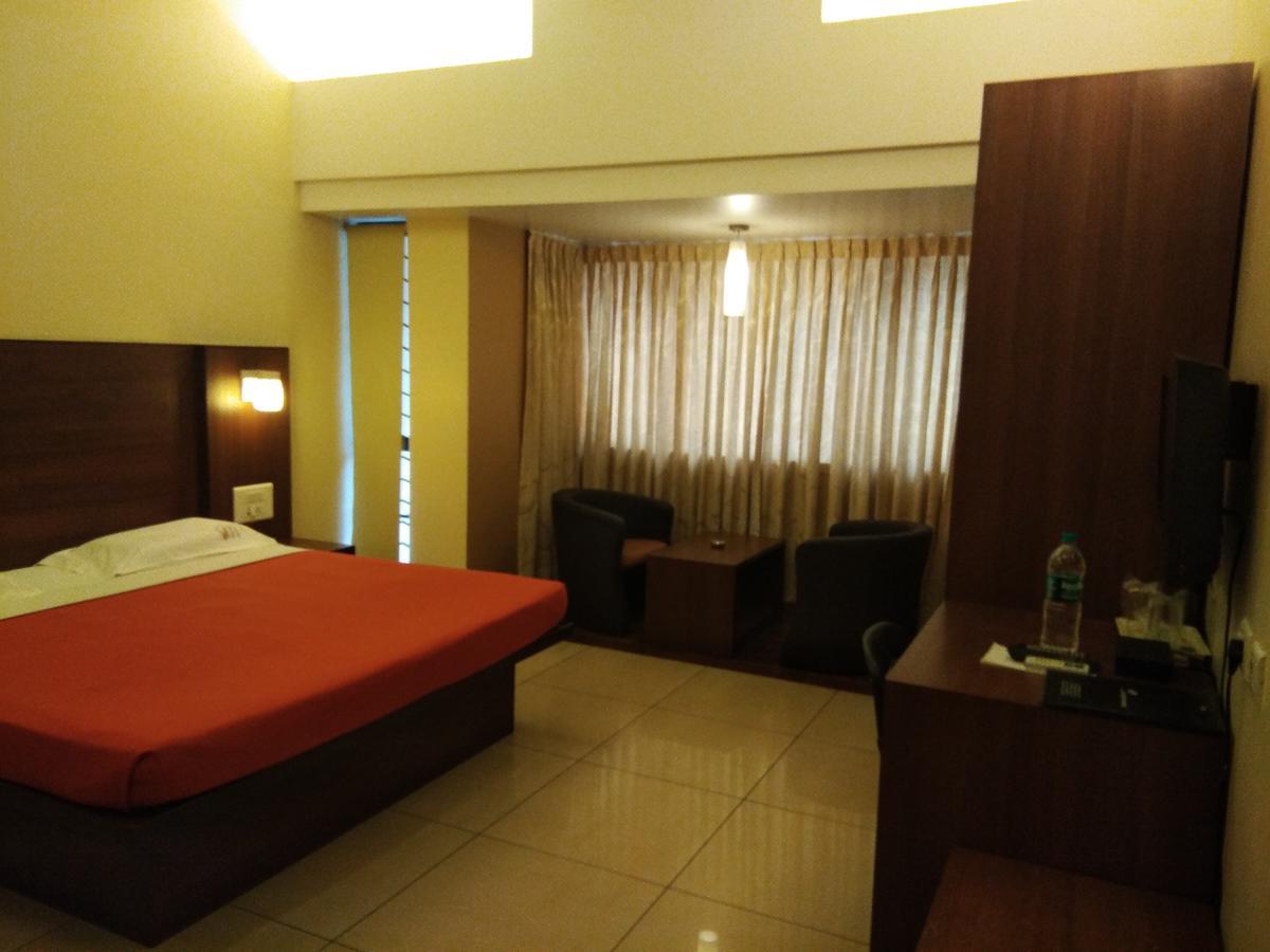 Vasanth Mahal Hotel Mangalore