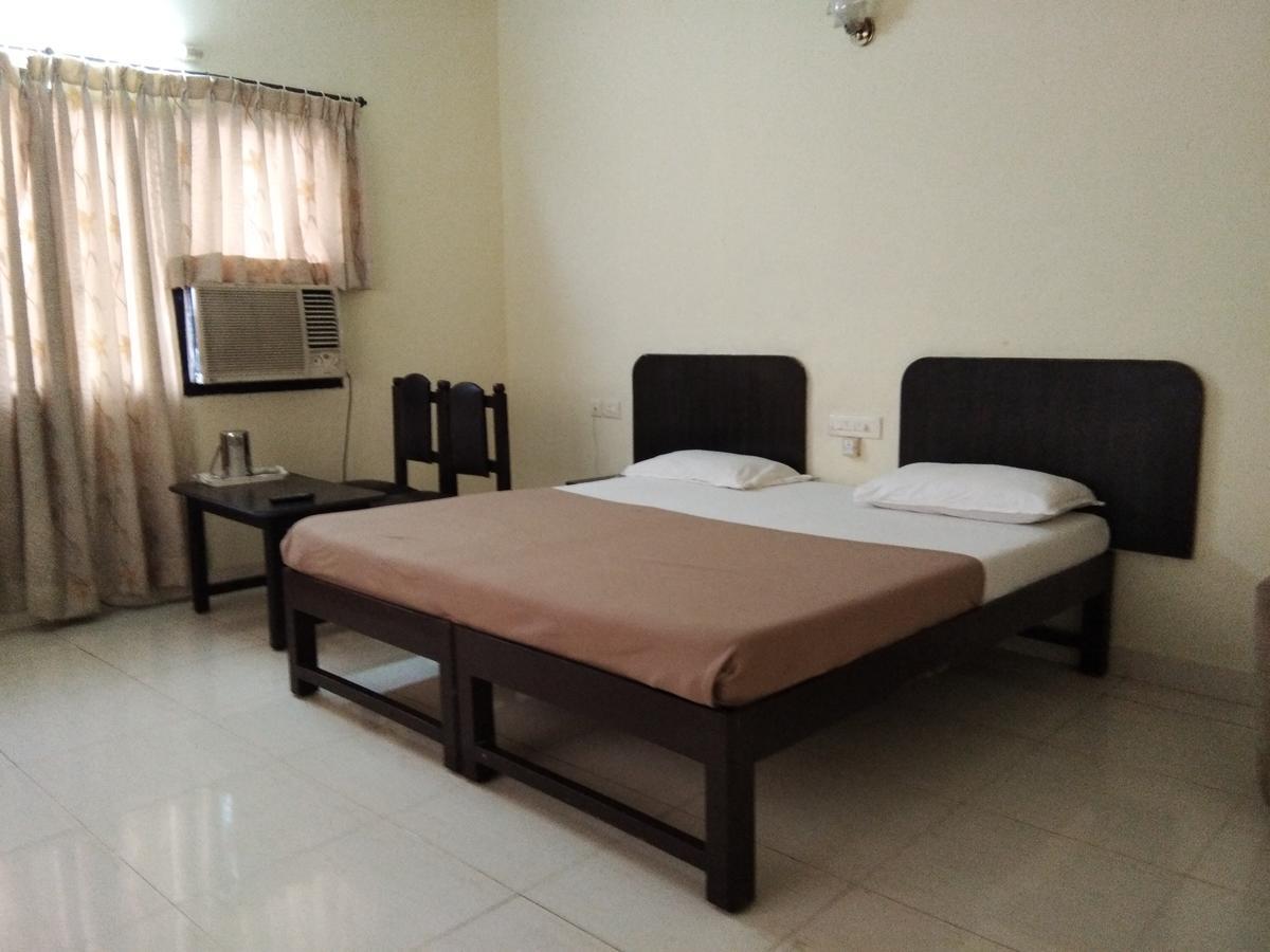 Vedanta Hotel Mangalore