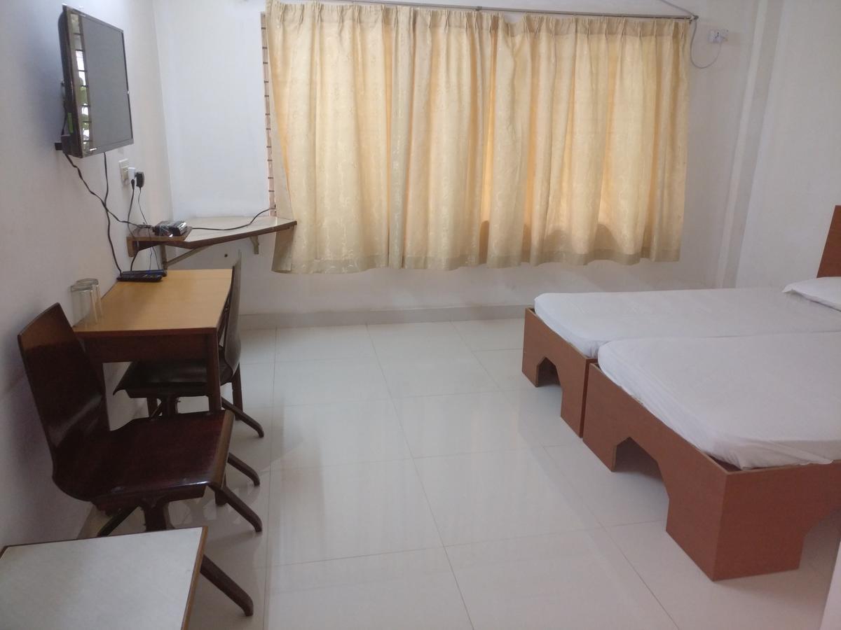 Hotel Surya