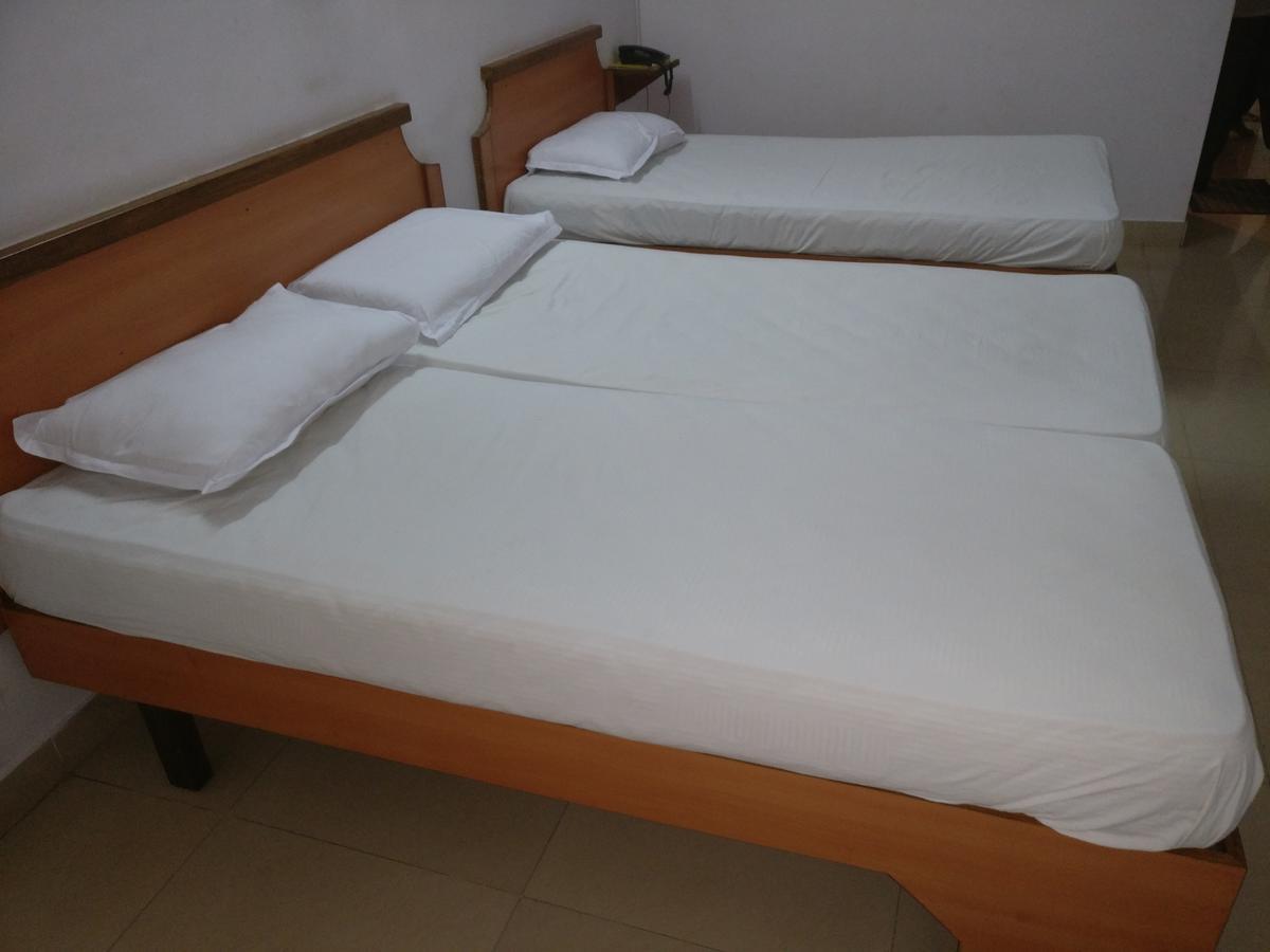 Hotel Surya *