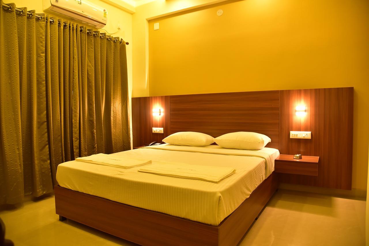 Hotel Citywalk Residency