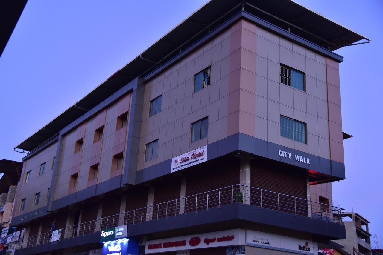 Citywalk Residency Hotel 2*