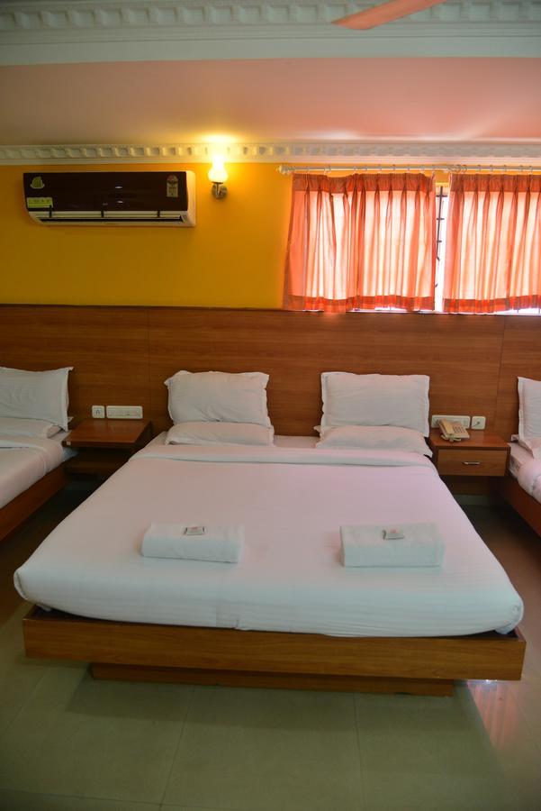 Hotel Megha Residency 2*