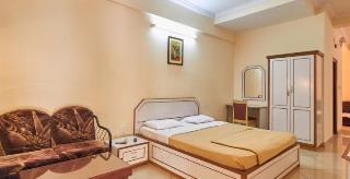 Woodside Hotel 2*