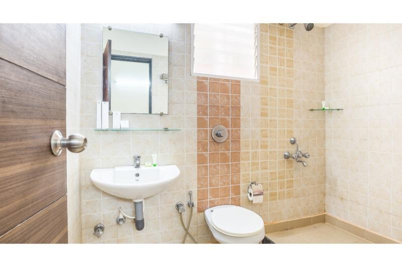 Treebo Comforts Inn, Road Deralakatte 3* Mangalore