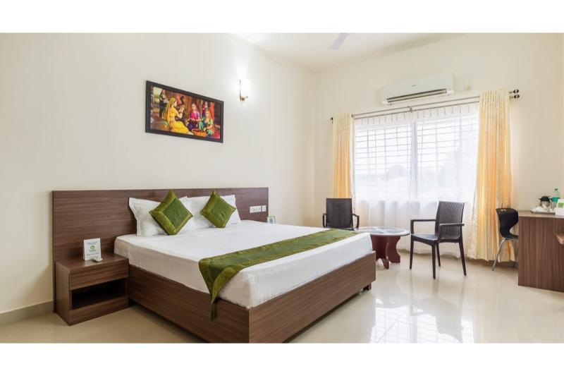 Treebo Comforts Inn, Road Deralakatte 3* Mangalore