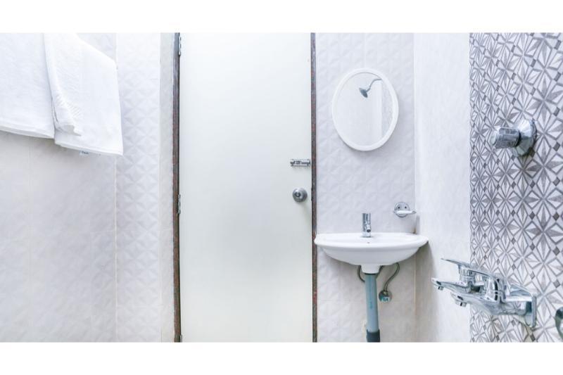 Hotel Treebo Pappilon Palace - Pvs Circle 3*
