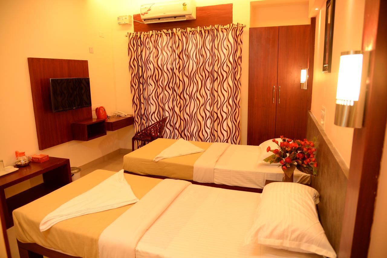 Falnir Palace * Mangalore
