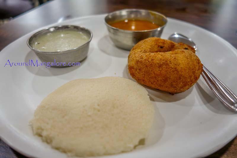 Bombay Residency--bombay Lucky Restaurant * Mangalore