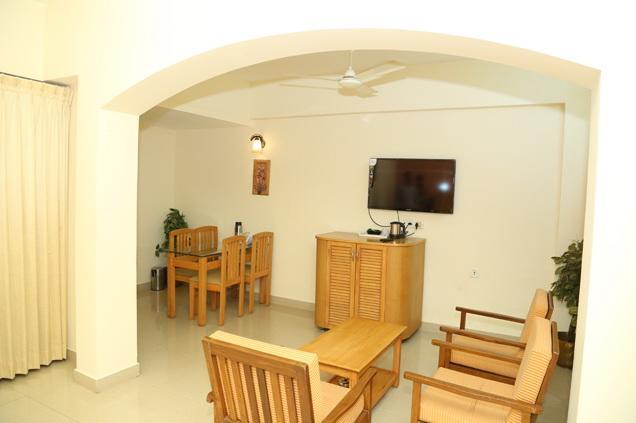 Hotel Srinivas Mangalore