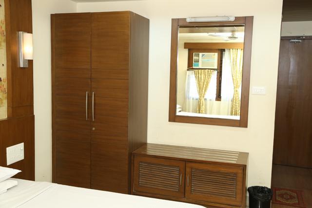 Srinivas 3* Mangalore