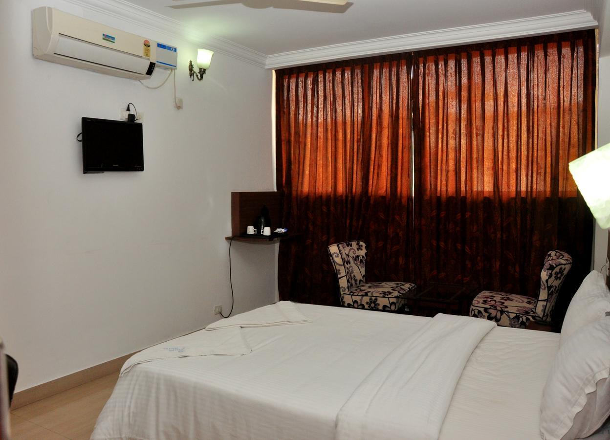 Emporium 2* Mangalore