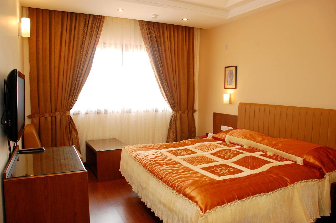 Deepa Comforts Hotel Mangalore