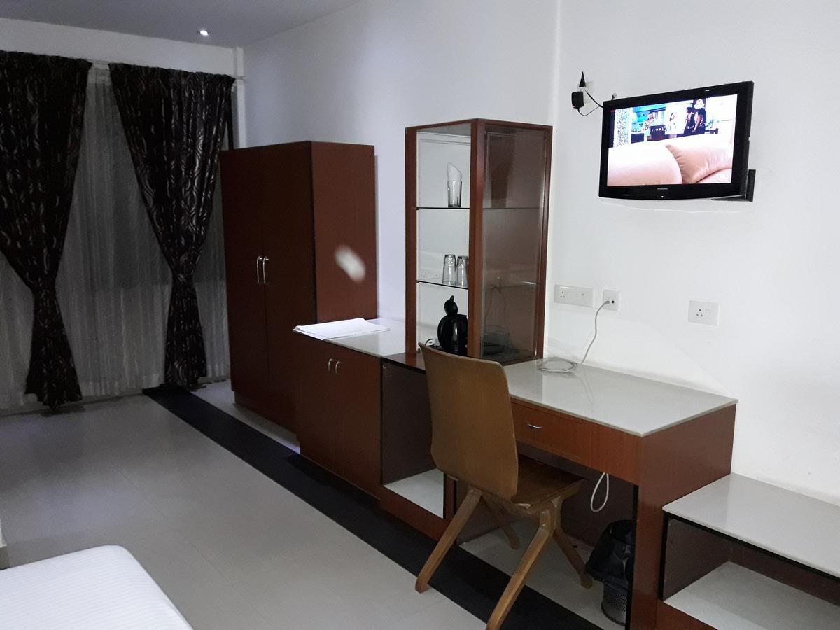 Mayur Residency