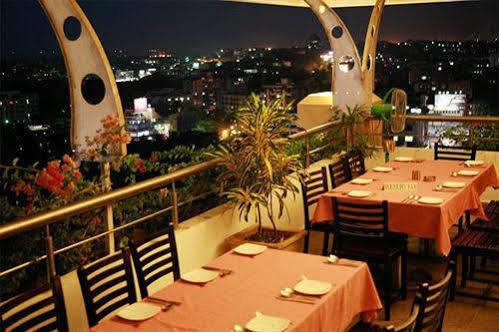 Goldfinch Hotel