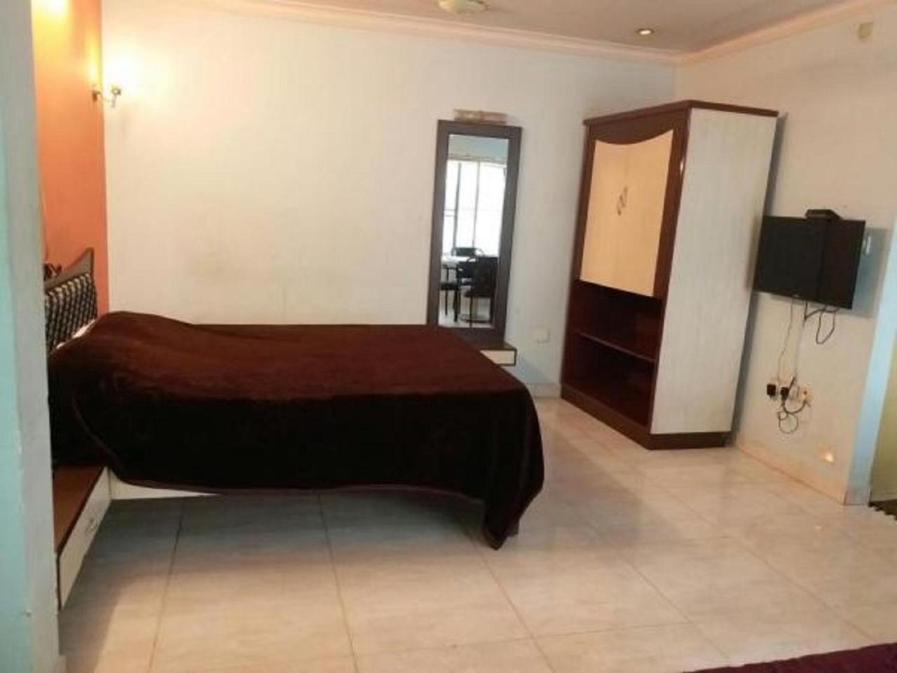 Hotel Kumar's International