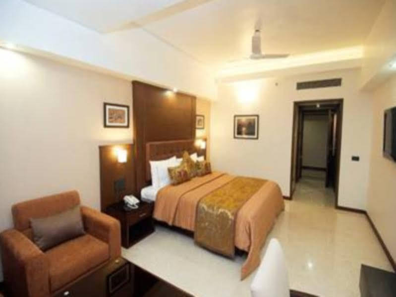 The Ocean Pearl Hotel